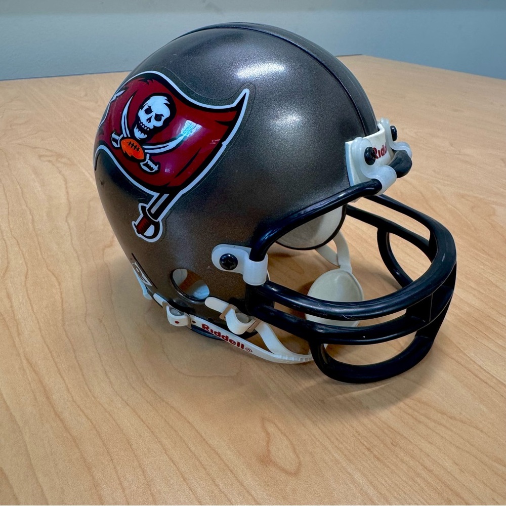 Vintage Riddell Tampa Bay Buccaneers Mini Football Helmet 3-5/8